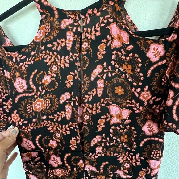 NWOT A.L.C. Emile Floral Cold Shoulder Silk Dress Black Henna Pink  Women’s 4 - Picture 13 of 14